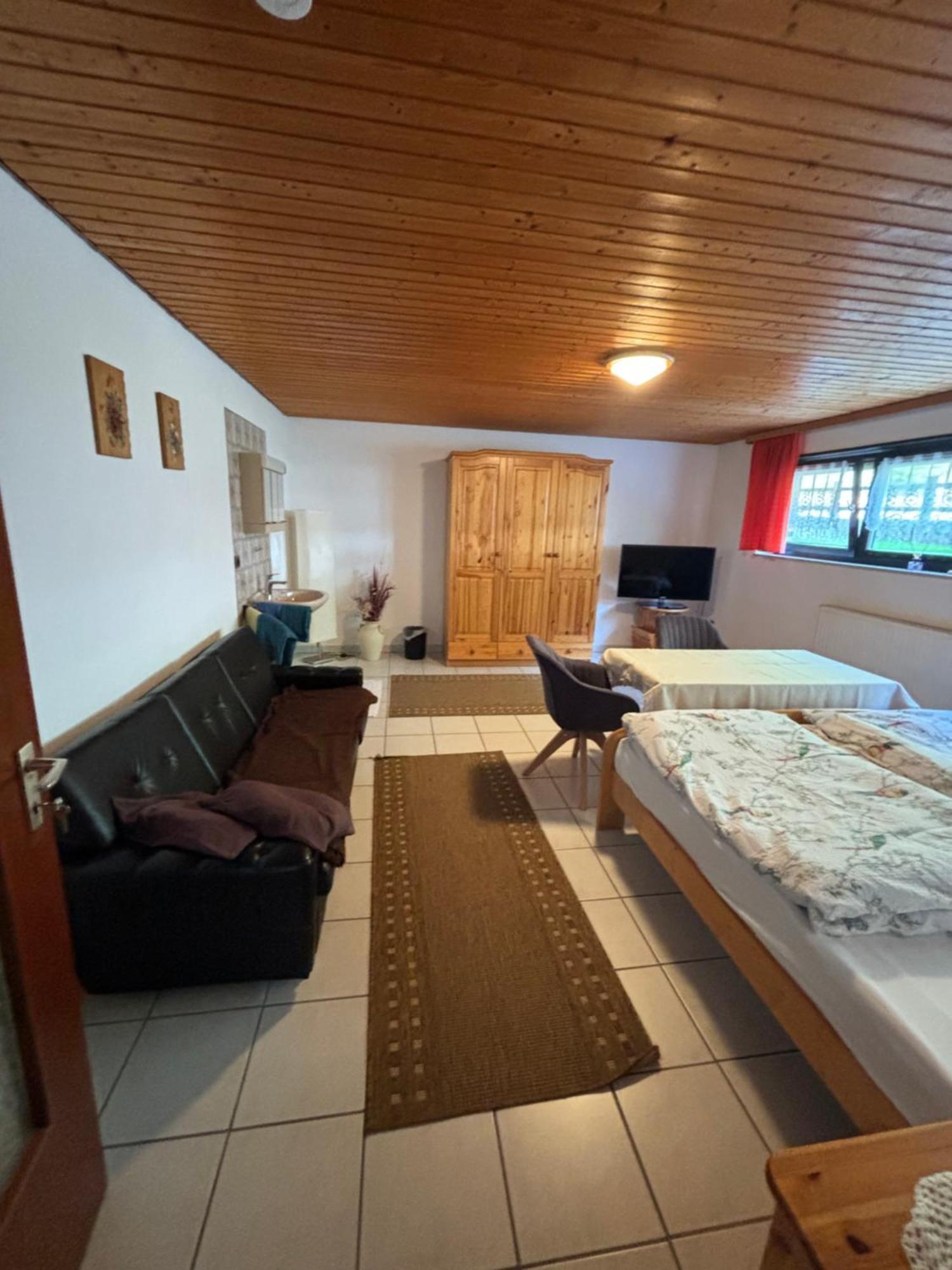 Pension Ernst Im Herzen Des Pfaelzerwaldes Mit Kueche Hotel Elmstein Екстериор снимка